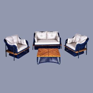 Conjunto de Sofá Germânia composto por um sofá de 2 lugares, 2 poltronas e mesa de centro em madeira Cumarú.